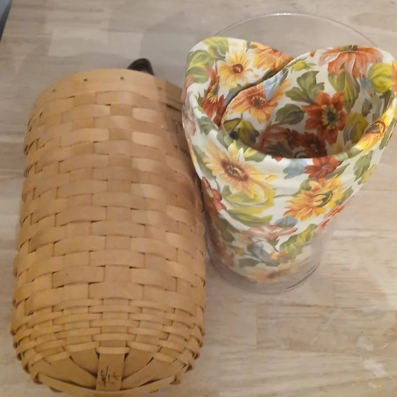 Longaberger basket - Picture 4 of 8